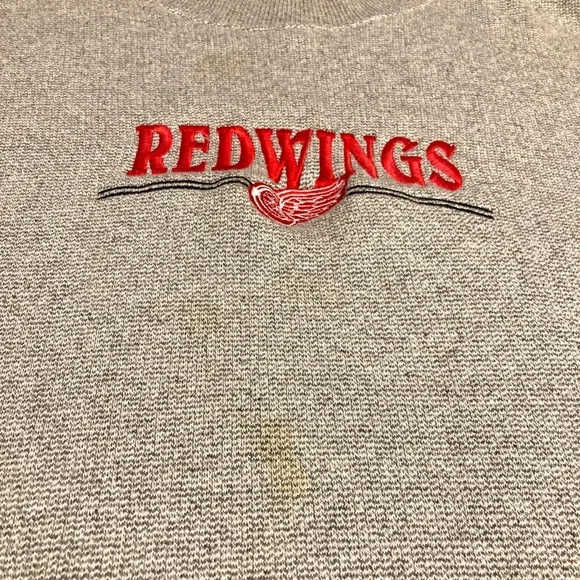 Detroit RedWings Majestic Sweater - Picture 3 of 11